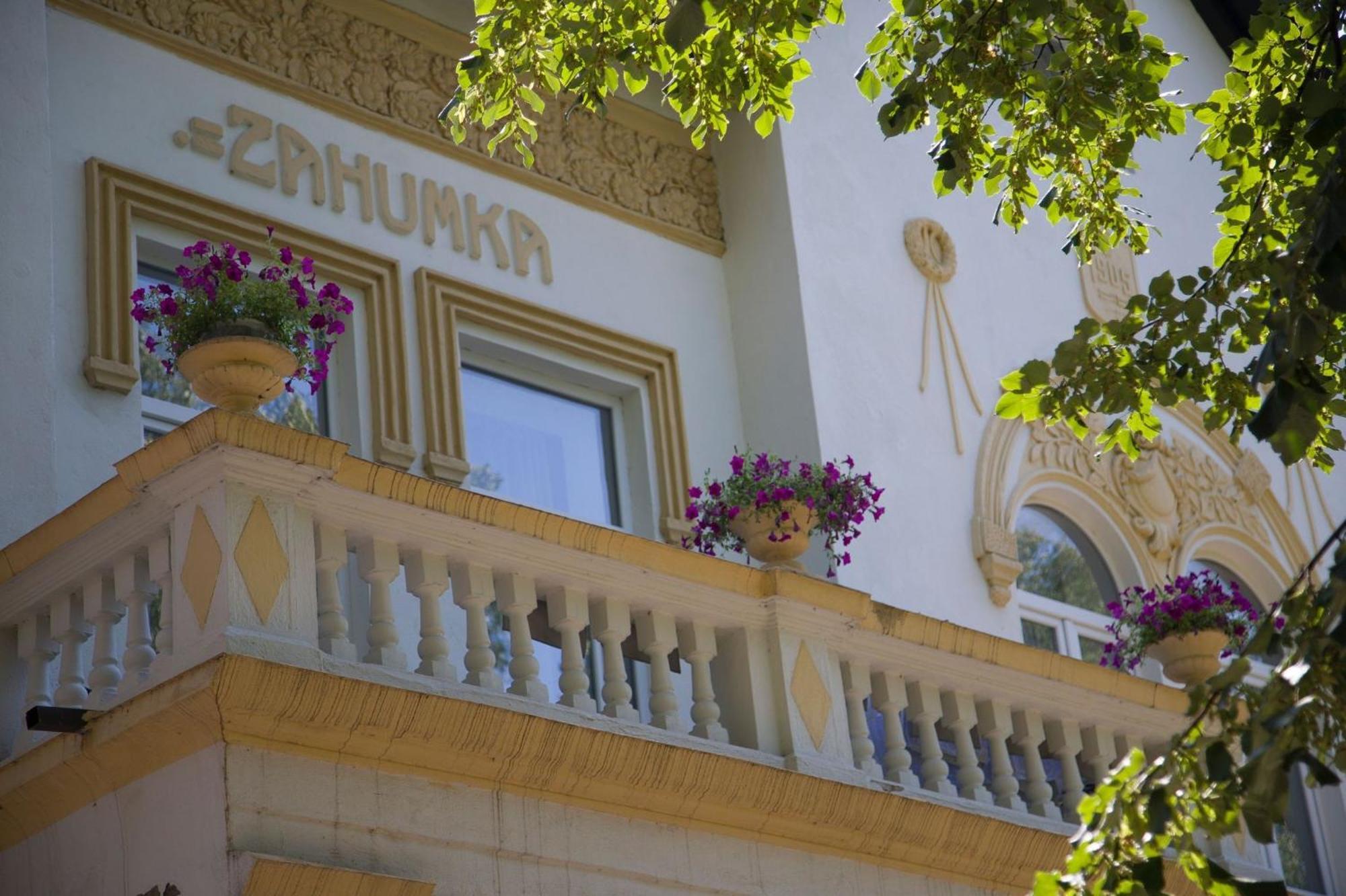 Vila Zahumka โมสตาร์ ภายนอก รูปภาพ